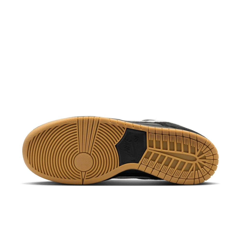 Nike Sb Dunk Low Pro Black White Gum
